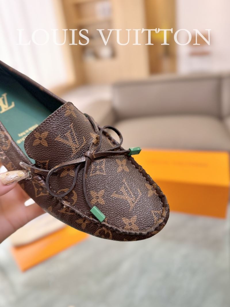 Louis Vuitton Low Shoes